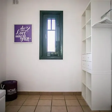 Nicolivos - 5 Bedroom - Rural Location With Mountain Views - Perfect For Families *