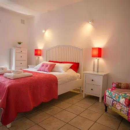 Nicolivos - 5 Bedroom - Rural Location With Mountain Views - Perfect For Families Mácher